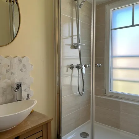 Chaleureuse Maison Familiale