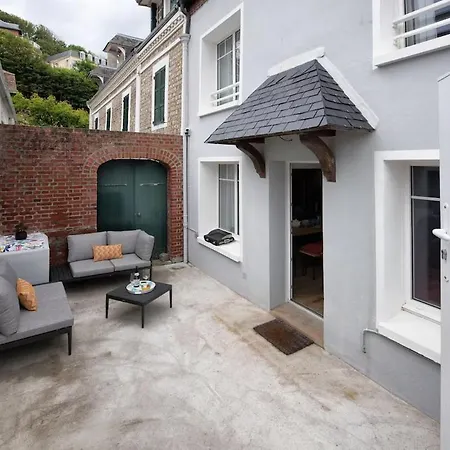 Chaleureuse Maison Familiale بيت للعطل